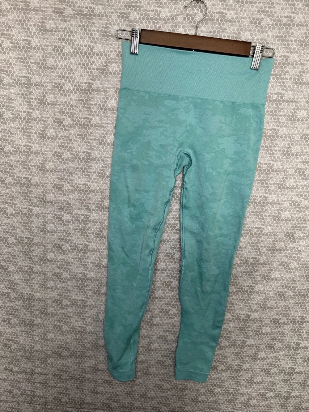 Gymshark Teal Leggings with Subtle Marbled Texture Size S Women's Activewear